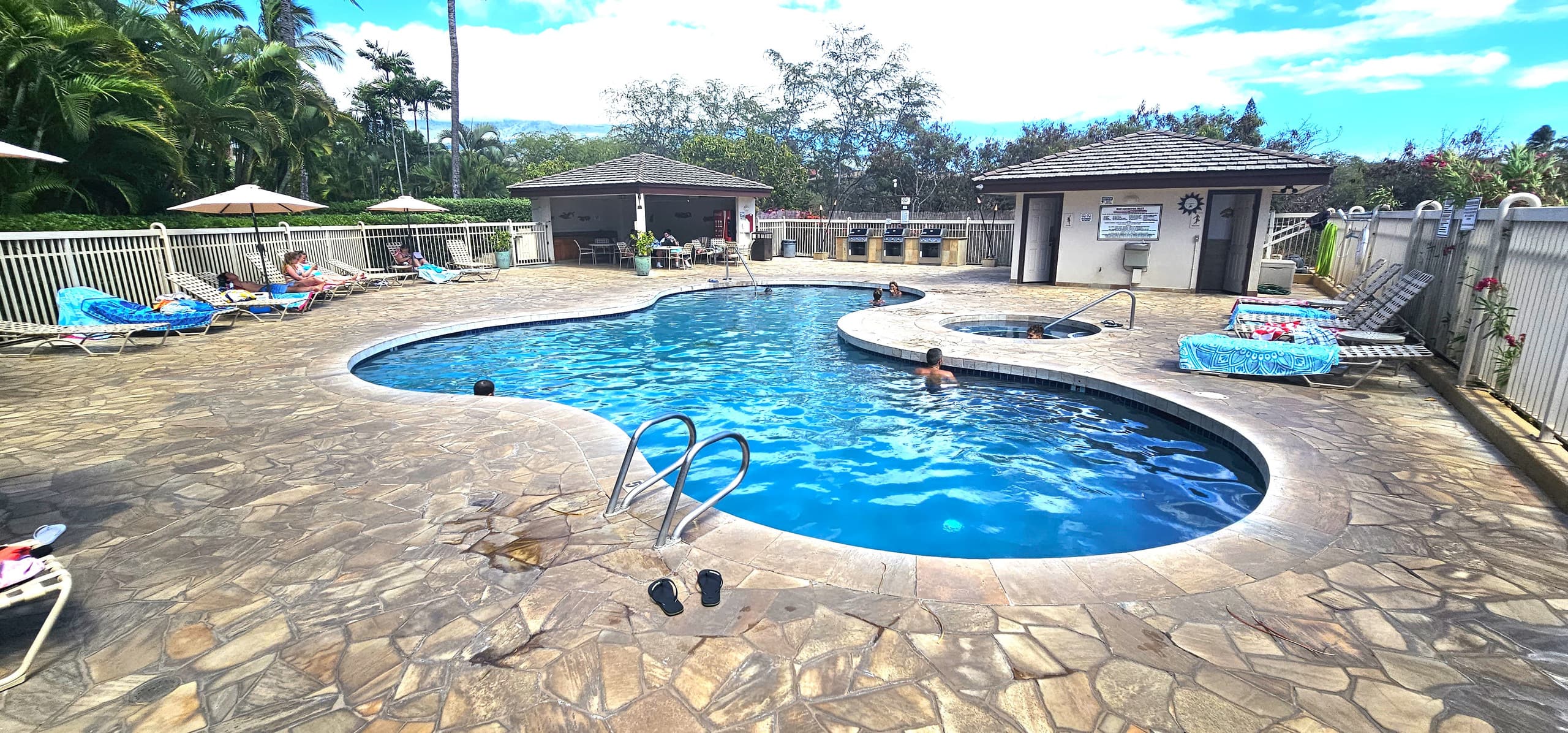 Maui Banyan 1bd steps to beach & restaurants - Image 20