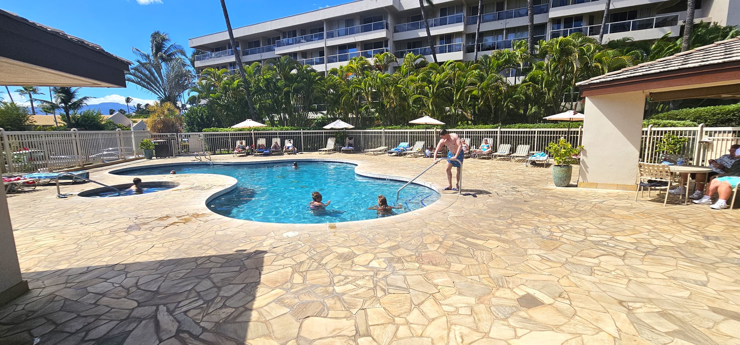 Maui Banyan 1bd steps to beach & restaurants - Image 22
