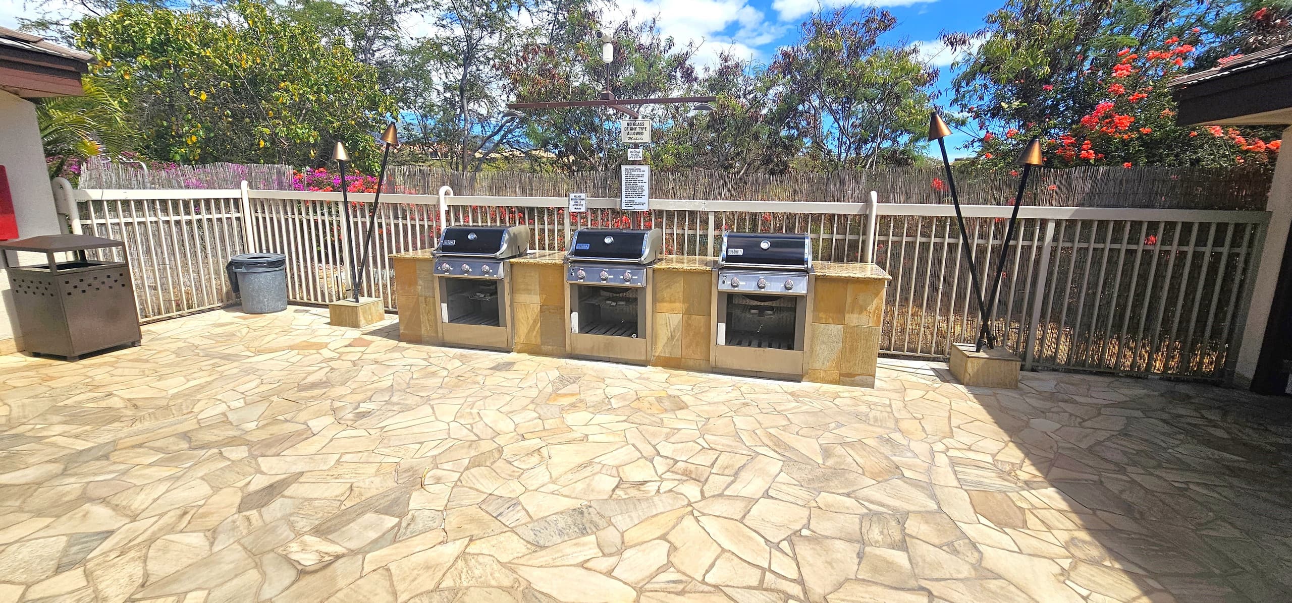 Maui Banyan 1bd steps to beach & restaurants - Image 16