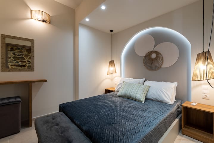 Buganvilla-Sea front villa 2 gallery image 2