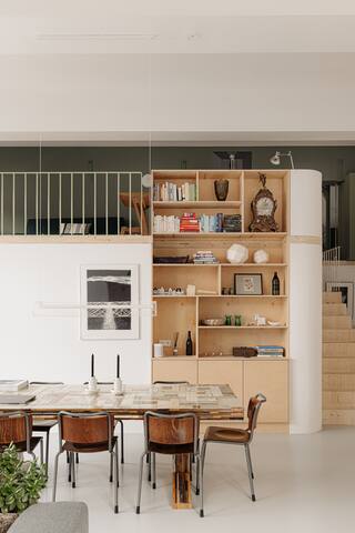 Extraordinary unique Loft in Amsterdam! gallery image 5