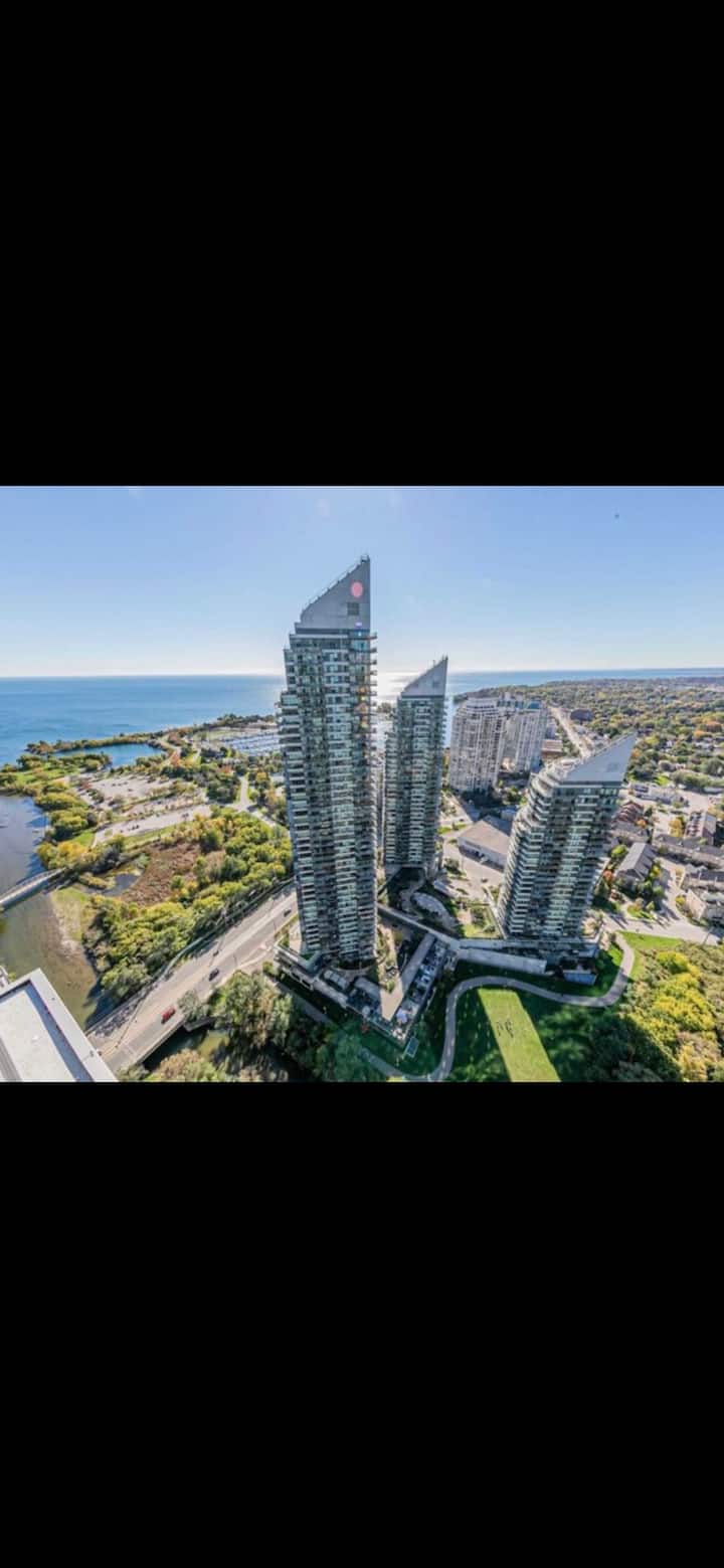 1-bedroom Condo With A Stunning View - Toronto