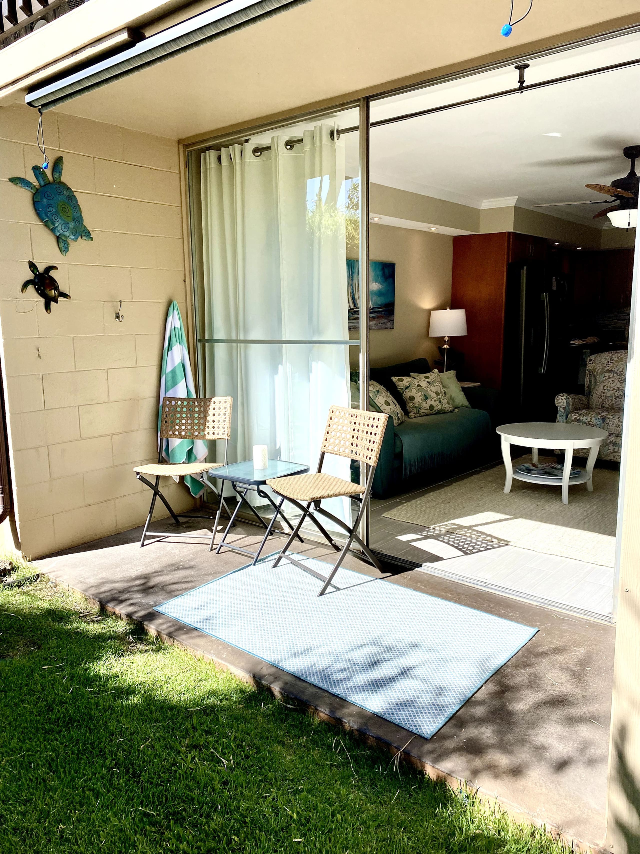 Condo in Lahaina · ★4.96 · 1 bedroom · 2 beds · 1 private bath - Image 33