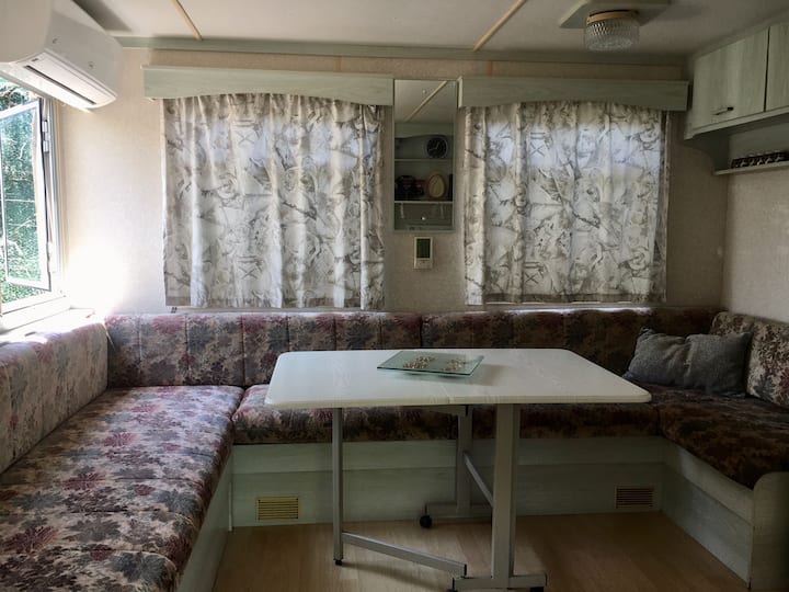 Charmant Mobile Home Avec Piscine Privative - Catalonia