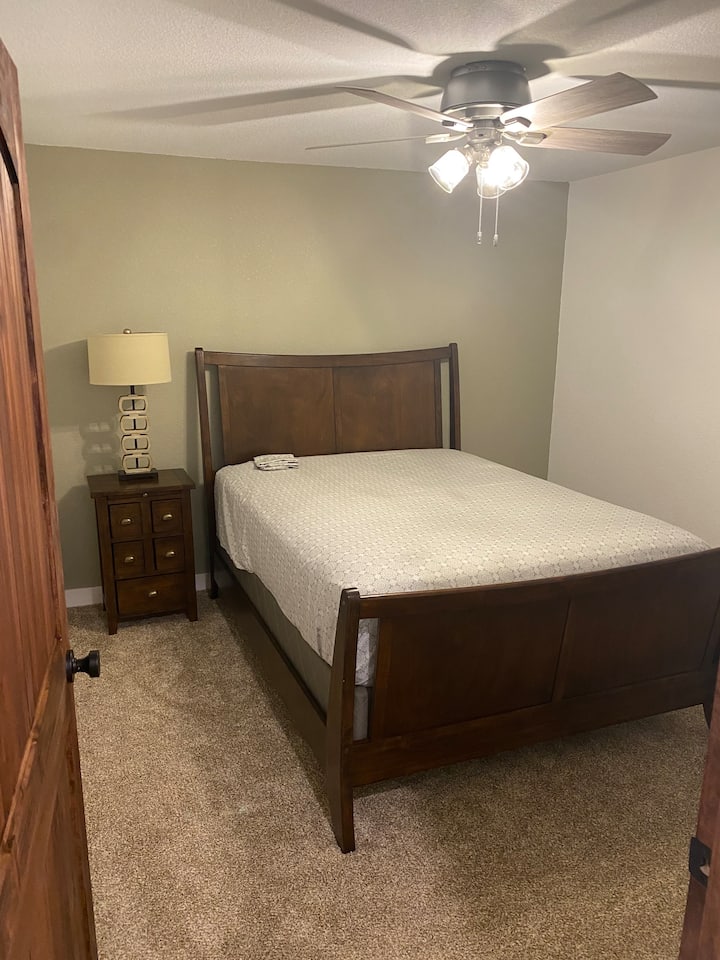 Dormitorio de arriba 1