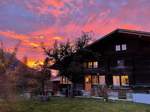 5 Bedroom Chalet Brünig