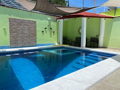 Casa MAYA Heated pool in Morelos