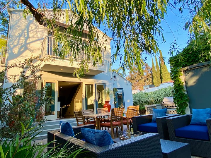 Family Home: Private Yard, Pool, And Guest House - Los Ángeles, CA