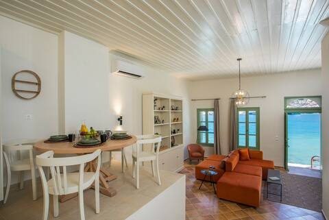 Nima Kastelorizo Seahouse