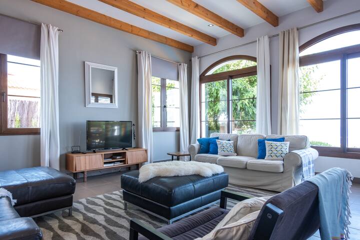 Amazing seaviews Villa Voramar with pool Sa Torre gallery image 2