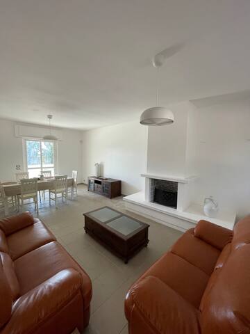 BellaLuna Villa with Pool gallery image 4