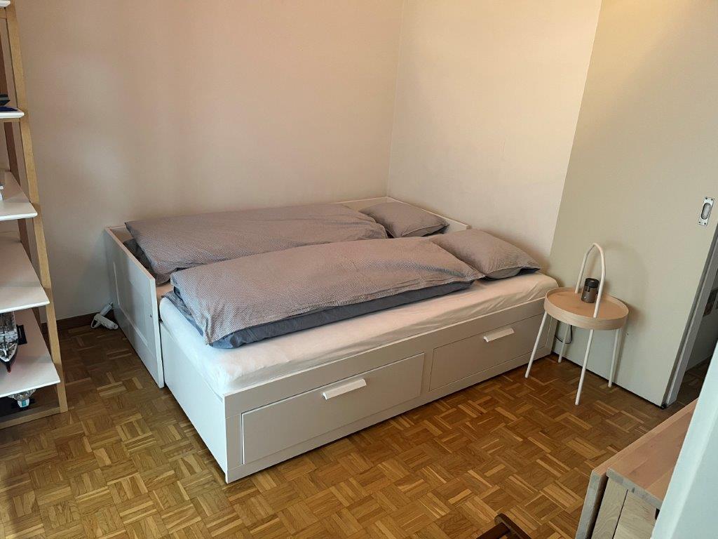 Cama extendida para 2 personas.