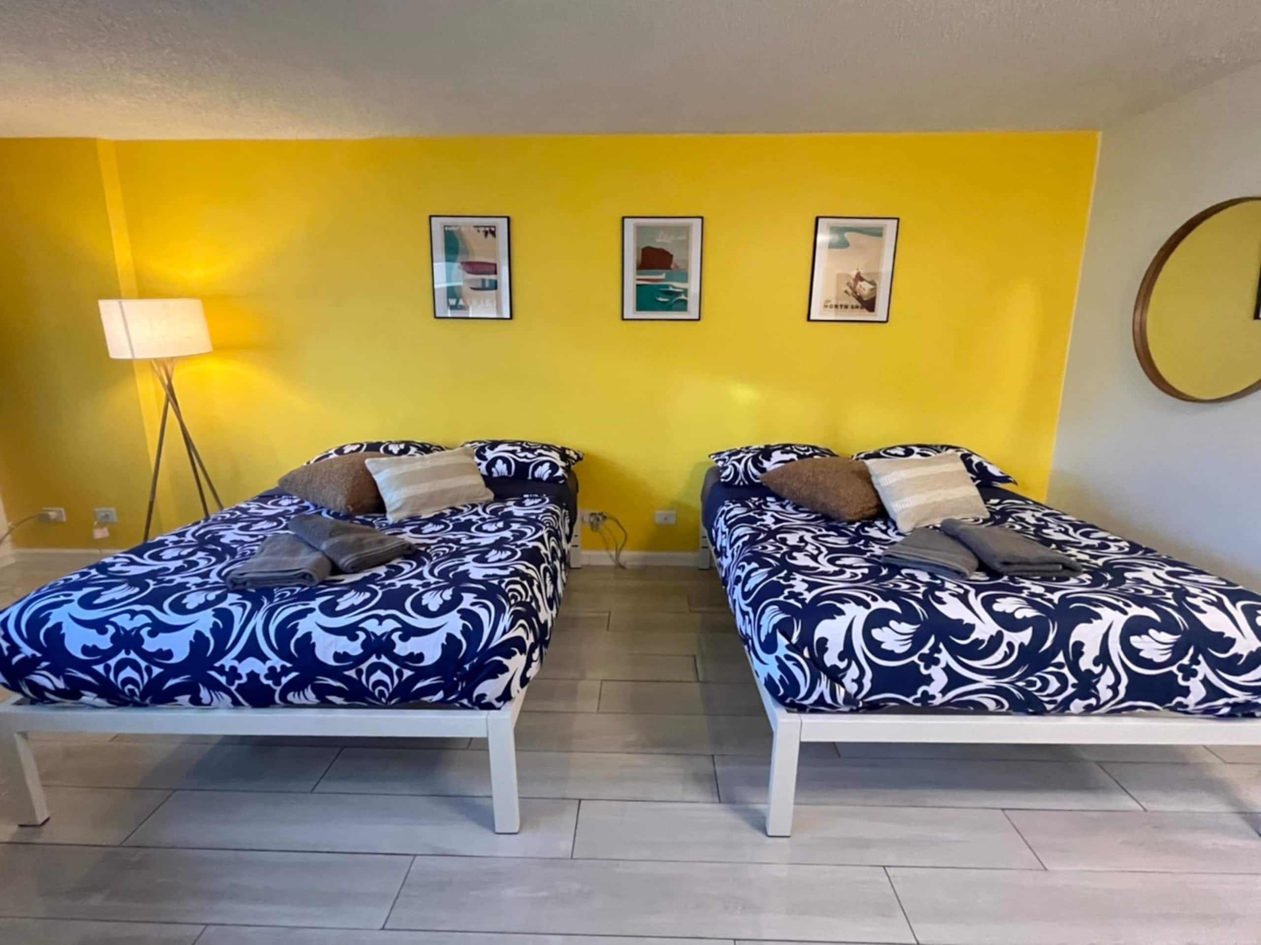 Condo in Honolulu · ★4.69 · 1 bedroom · 2 beds · 1 private bath - Image 10