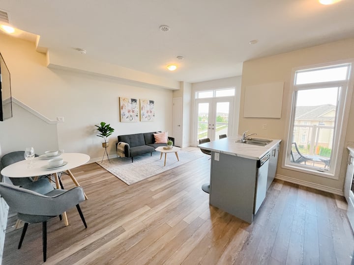 Top 10 Airbnb Vacation Rentals In Beamsville, Canada Trip101