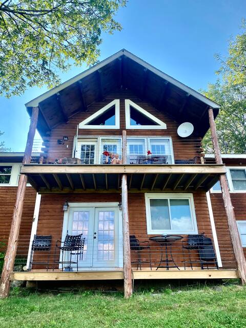 Liberty Lodge:  Mountain View Log Cabin!