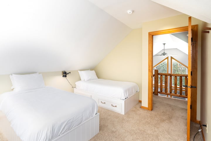 საძინებელი 4