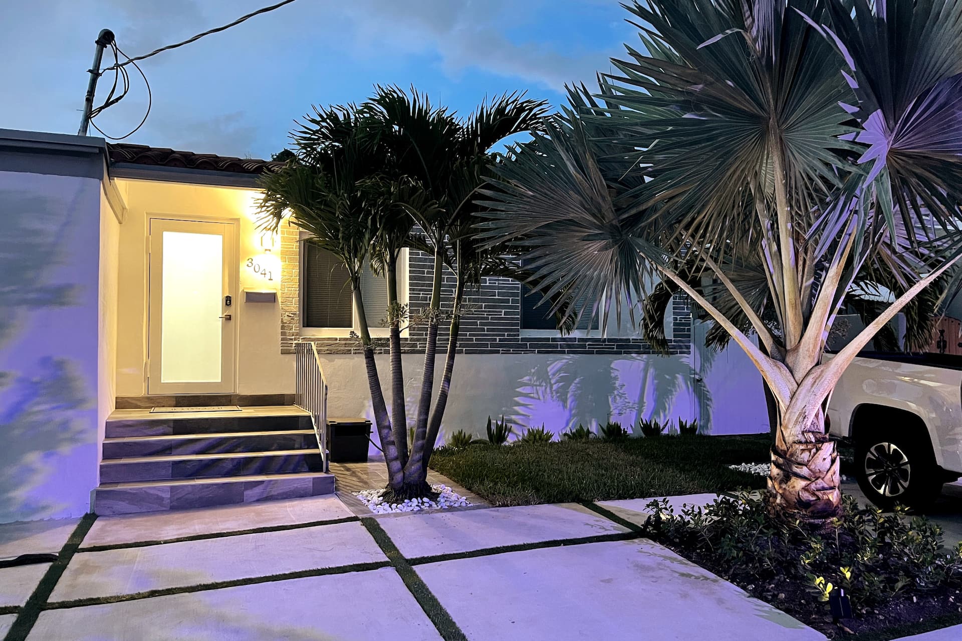 New Luxury home 2 bedrooms 1 bathroom in Miami FL