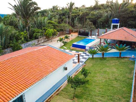 Chácara complete with leisure area.