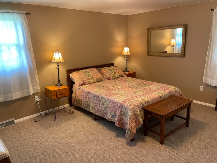 Chumba kikuu cha kulala.