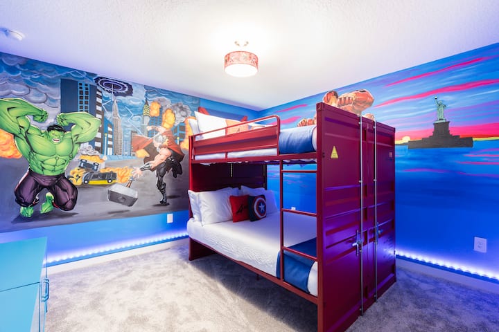 Двуетажно легло в стая Marvel