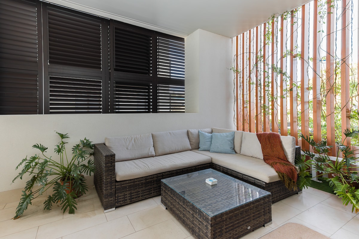 Airbnb performant: 'Sugarloaf' mountain & creek views lux apartment à South West Rocks