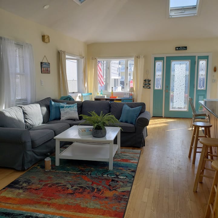 Beach Block West End Long Beach House for Rent Houses for Rent in