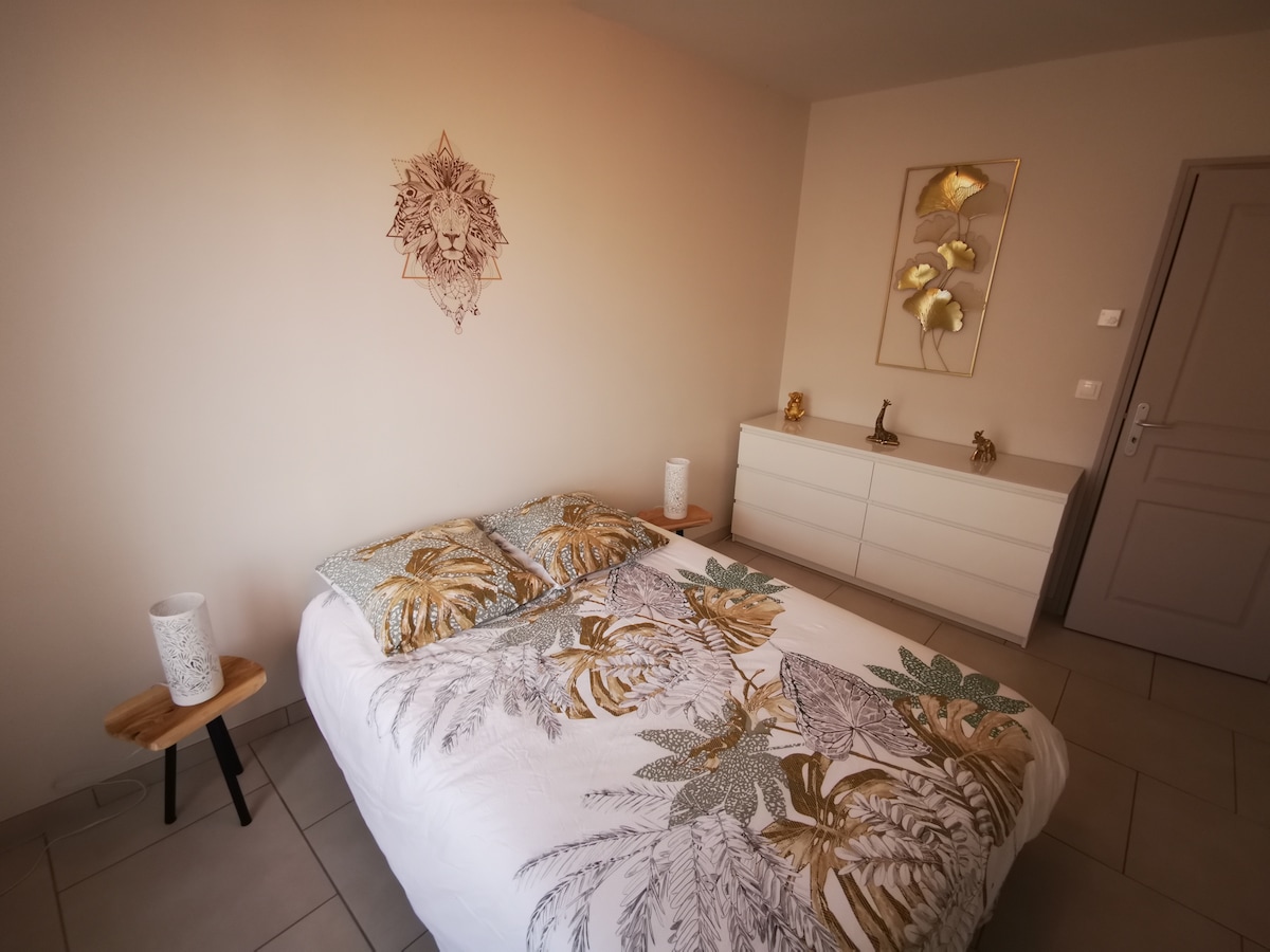 غرفة النوم 2