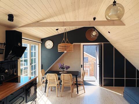 Sun Suite at Pavilosta Slate House
