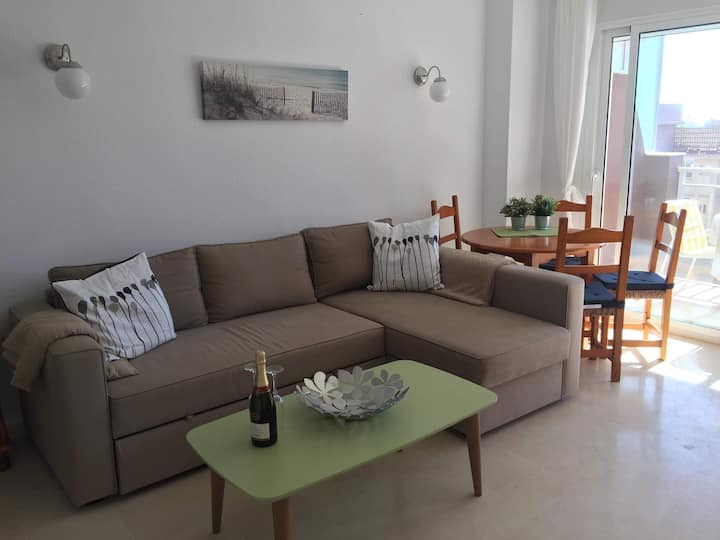 Lejlighed I Fuengirola Helt Ned Til Vandet - Fuengirola