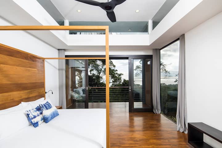 [Dormitorio #3] Todos los dormitorios tienen sus propios baños de spa