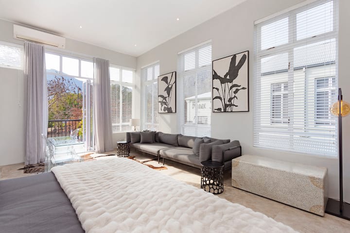 Всекидневна зона