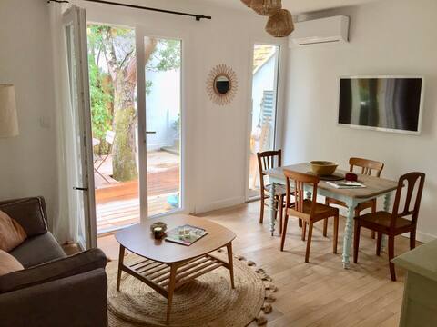 T3 with a large terrace in the heart of Les Abatilles