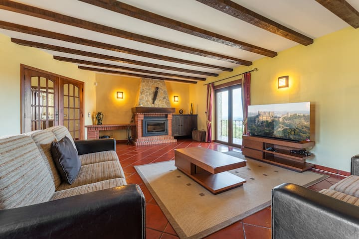 Residence & Confidence managed Airbnb listing 3