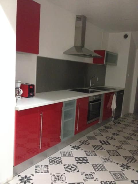 Successful Airbnb property: Ferry, 60 m2 3rd floor apartment, located on the ground floor. in Fougères
