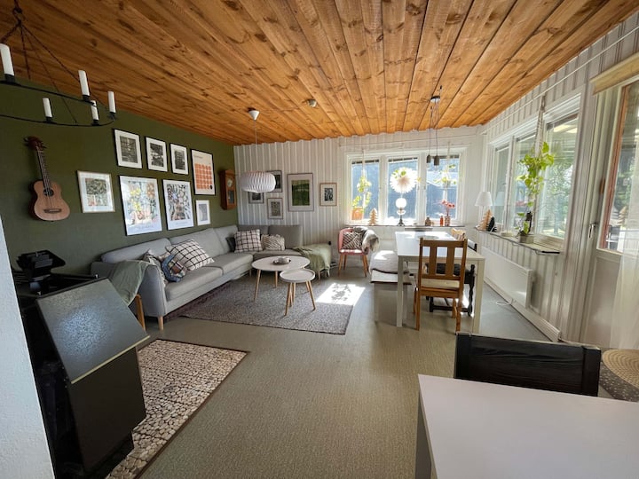 Nice Waterside Cabin By Lake Vänern - Kristinehamn