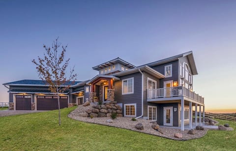 Camb-Cation w/ Icelandic Horses, 25 mins 2 Madison