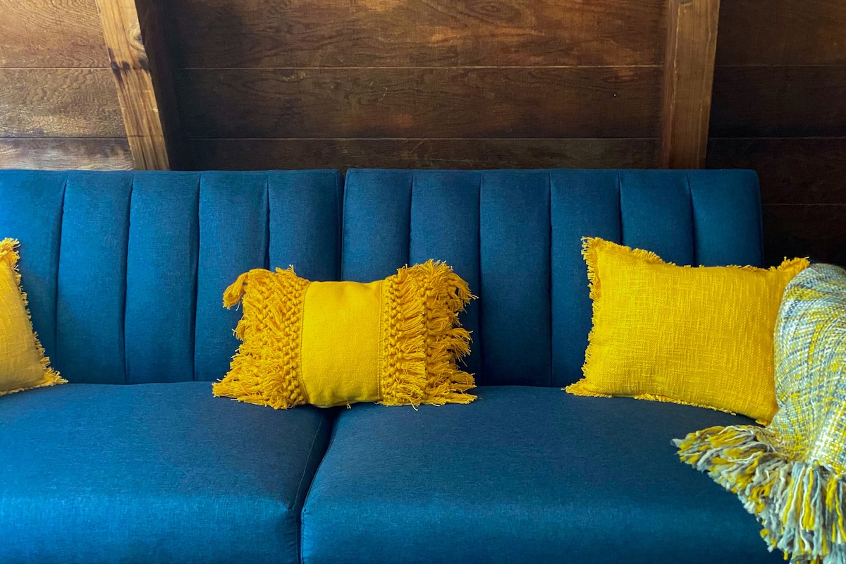 Top Airbnb: Hiker’s Haven, a Cozy Cabin above Bashakill Refuge in Catskills