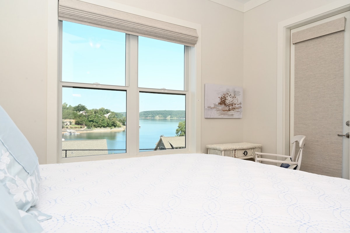 KING Master BR, специално бюро и стол