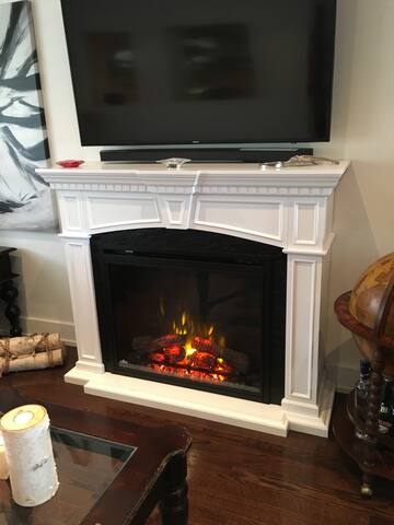 Yonge and Lawrence Village gallery image 4