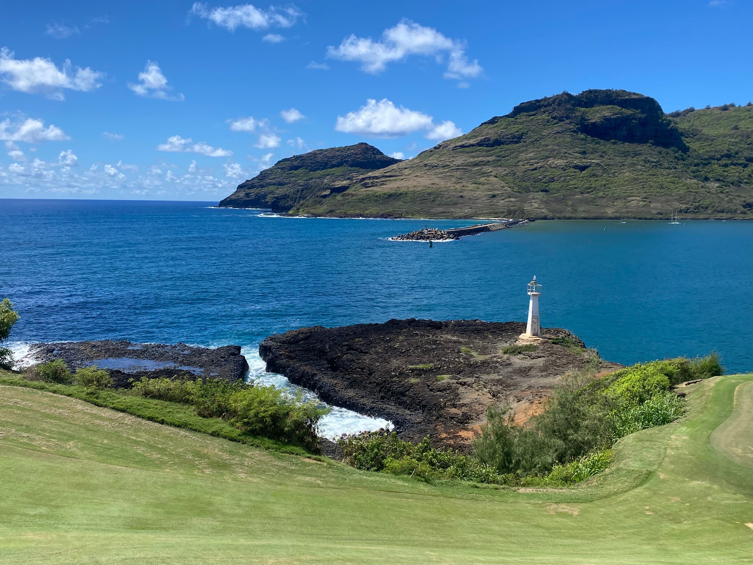 Oceanfront Retreat on Kalapaki Bay Kauai Sleeps 4 - Image 23