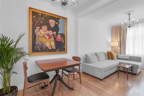 Wonderful Apartment For Couples