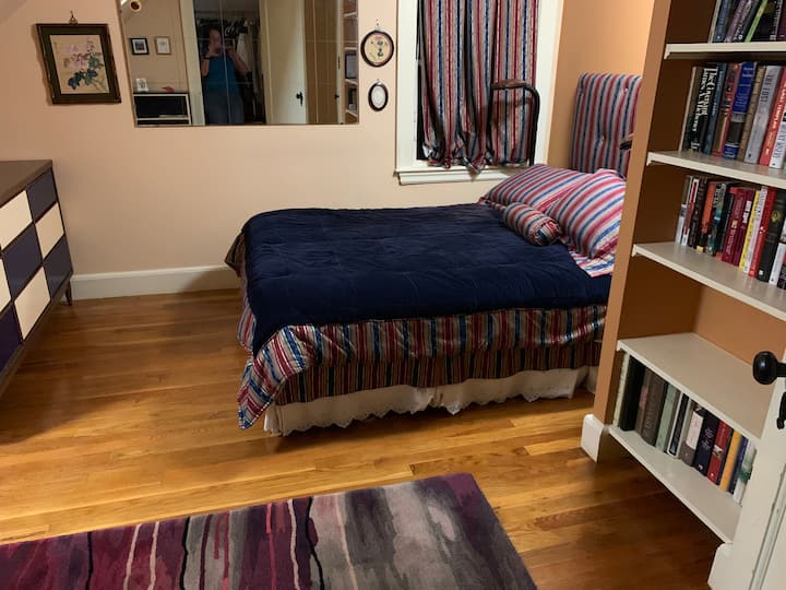 غرفة النوم 2