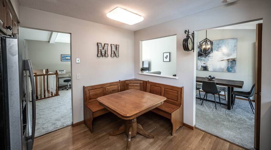 Paradise Pool, Sauna, Arcade, FirePit by Lux Life gallery image 4