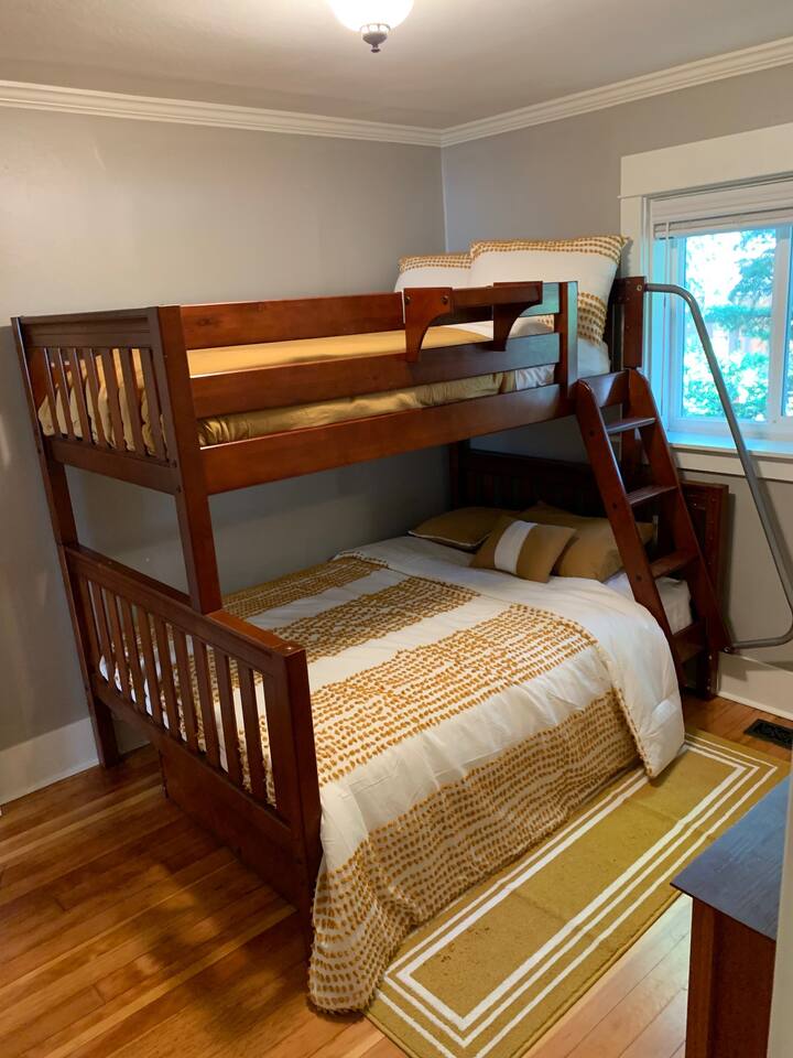 Full & Twin bunk beds with pillow-tops for extra comfort.
