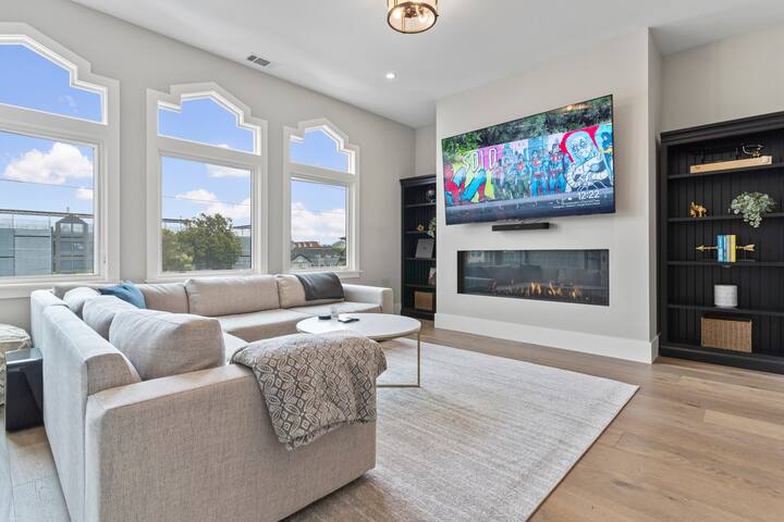 State-of-the-Art, Newly Renovated Cow Hollow Apt gallery image 4