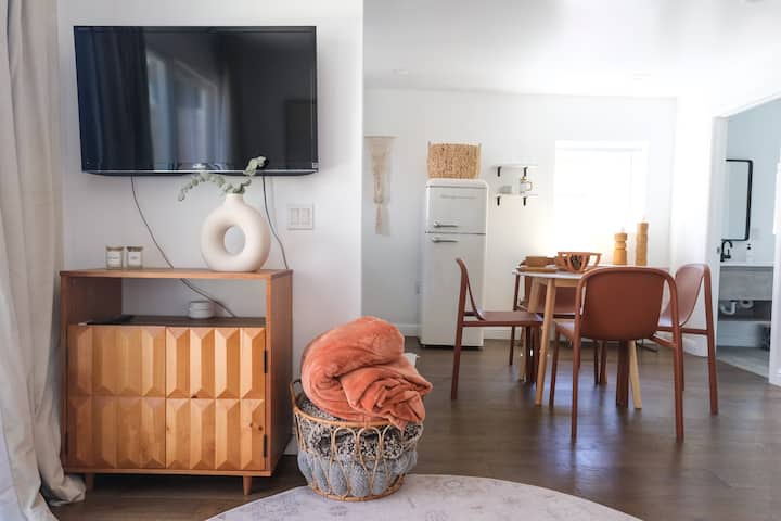 Modern 1-bed Guesthouse In Happening Highland Park - Los Ángeles