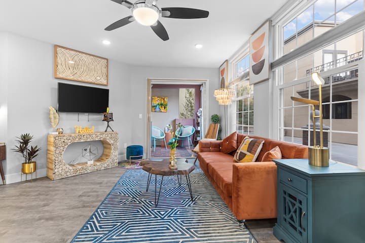 Luxe Modern Escape | Pool/H.Tub+Park+ walkable SD!