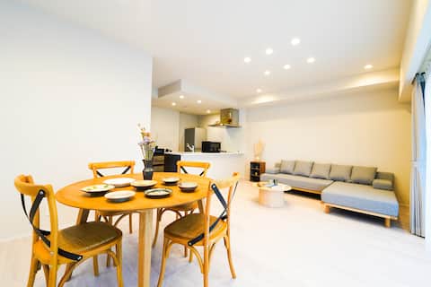 Newly built 2LDK/Balcony with Okinawan breeze/1 free parking space/10-minute drive from Naha Airport