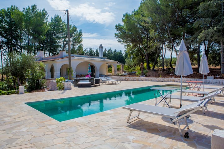 Charming Italian Villa _Villa Rai gallery image 2