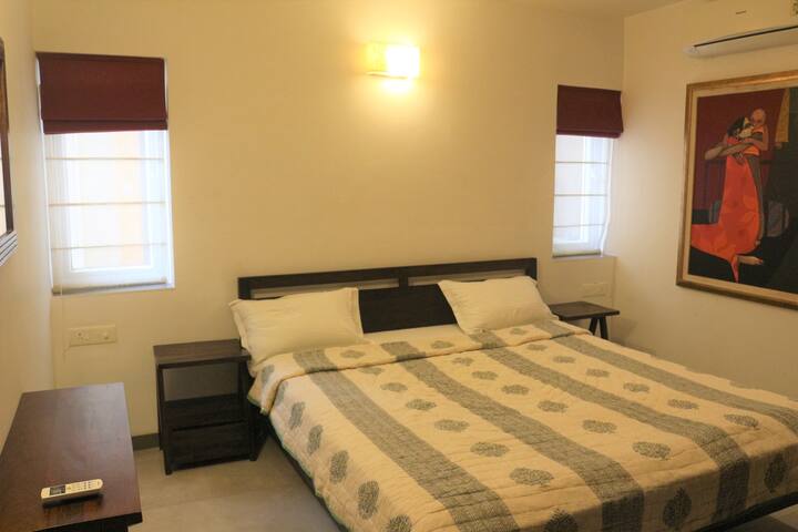 Bedroom 3 image 1